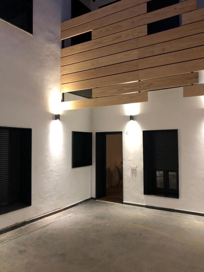 Estudio Centrico En Punonrostro Sevilla Buitenkant foto