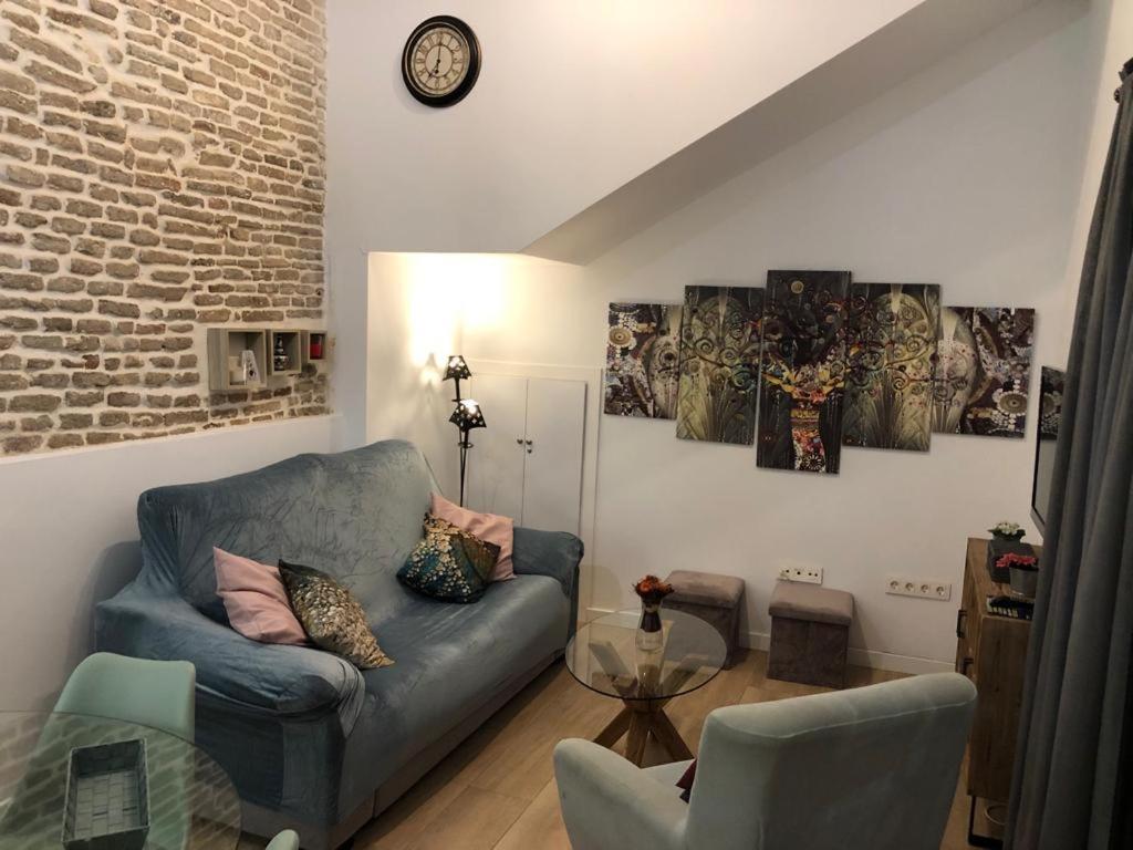 Estudio Centrico En Punonrostro Sevilla Buitenkant foto